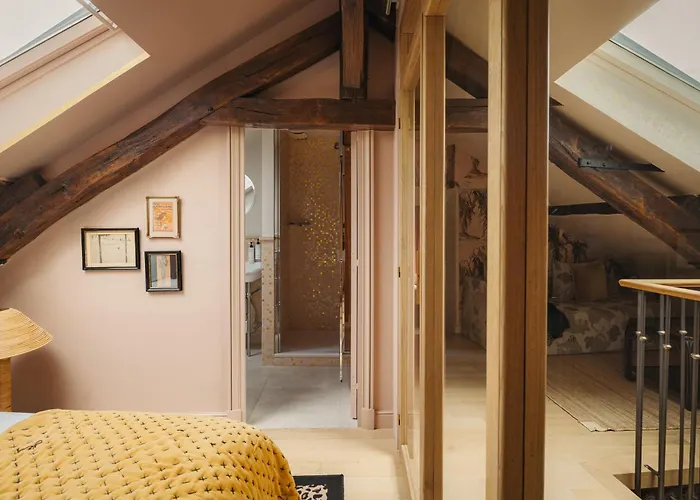 Maison La Bohème Montmartre - Studios&Apartments Paris